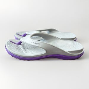 Crocs Women's Size 9 Swiftwater Gray Purple Slip On Flip Flops Sandals